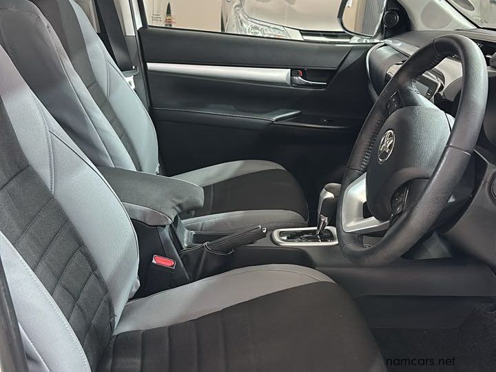 2024 Toyota Hilux 2.8 Gd-6 Rb Raider 4x4 A/t D/c photo