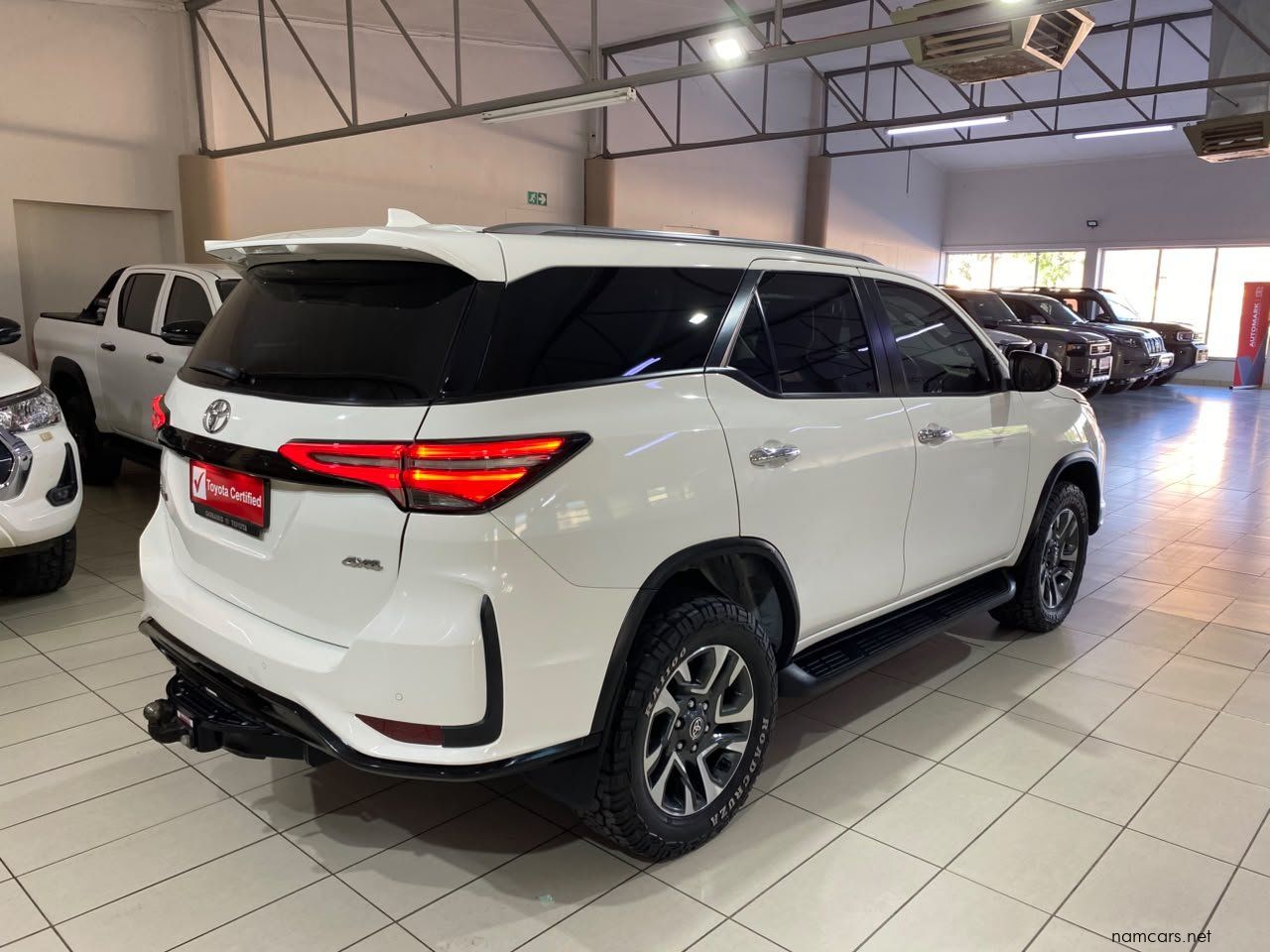 2024 Toyota Fortuner 2.4 A/T 4x4 photo