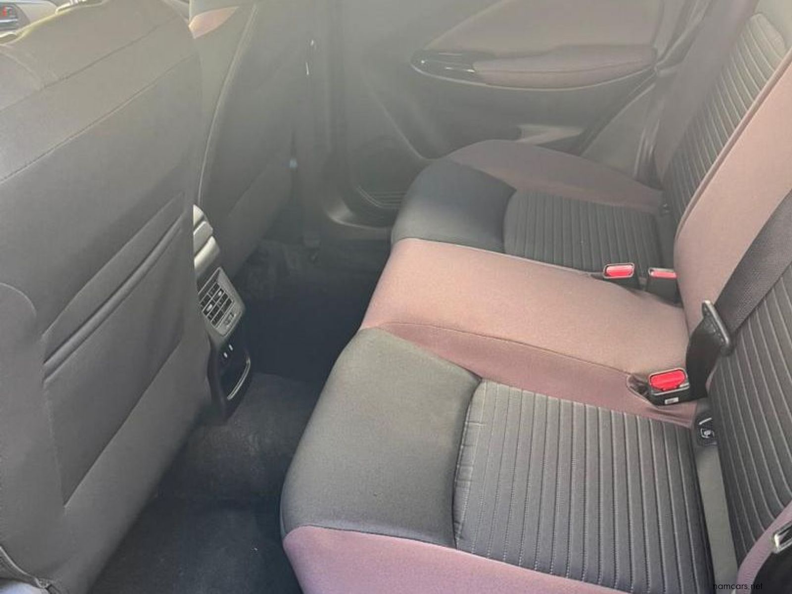 2025 Toyota Starlet Cross 1.5 XR AT photo