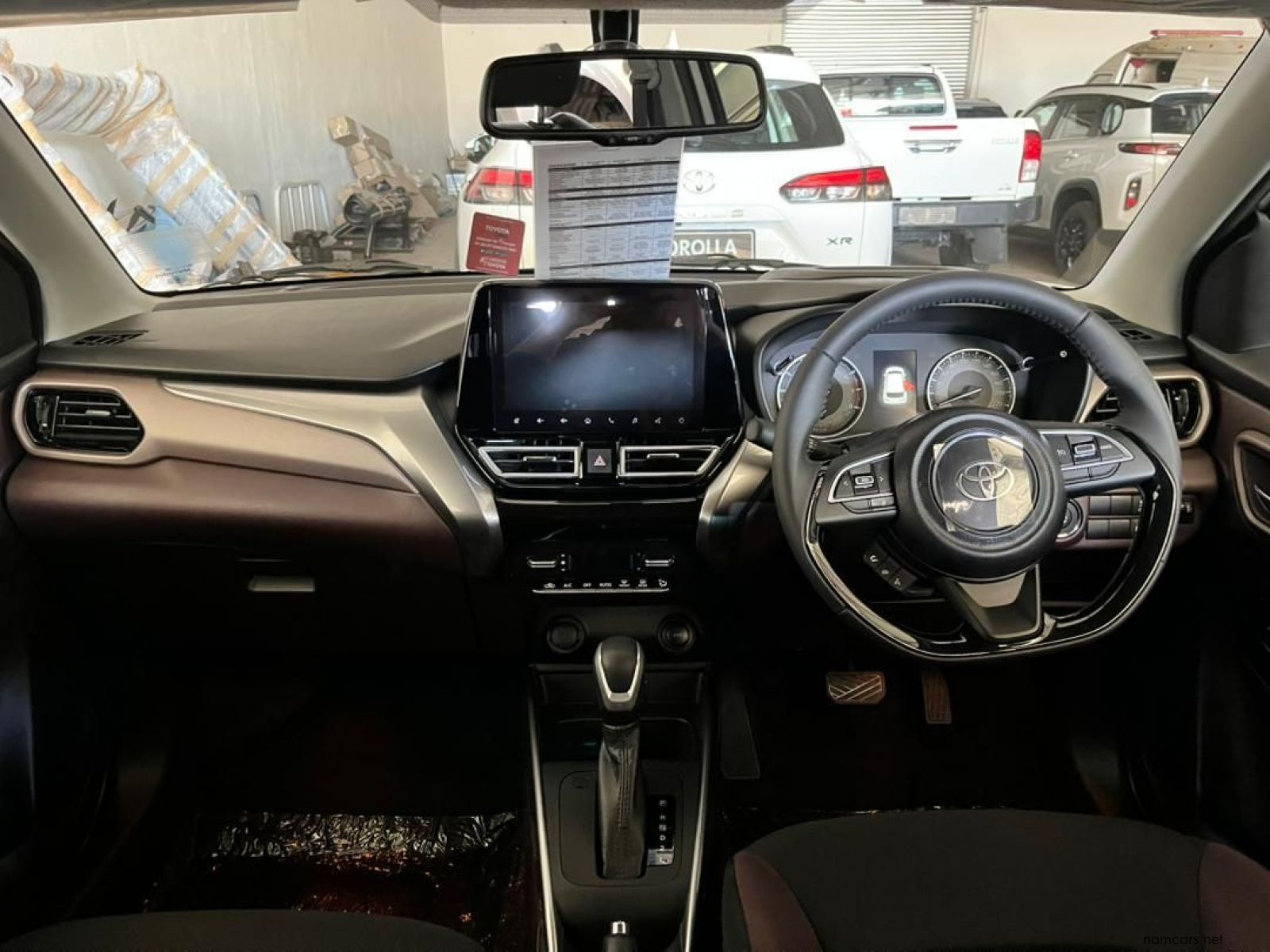 2025 Toyota Starlet Cross 1.5 XR AT photo