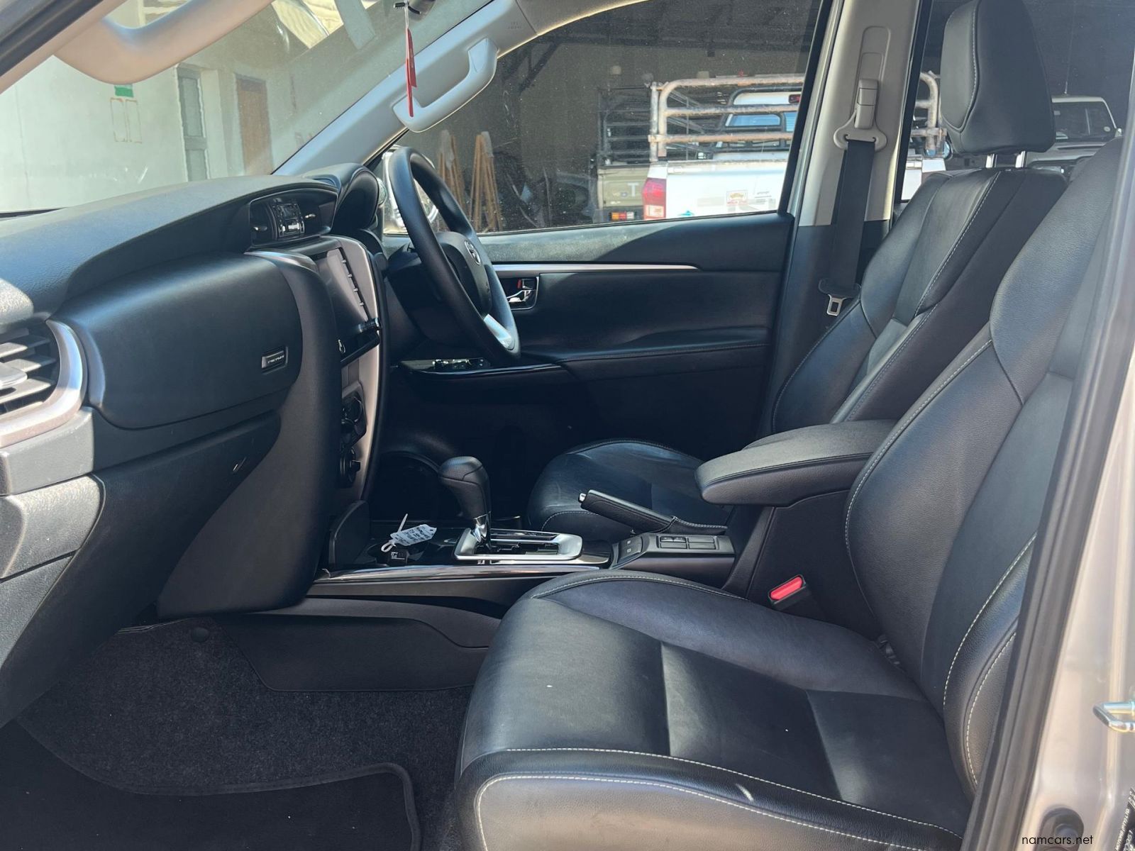 2024 Toyota FORTUNER 2.4 4X4 AT photo