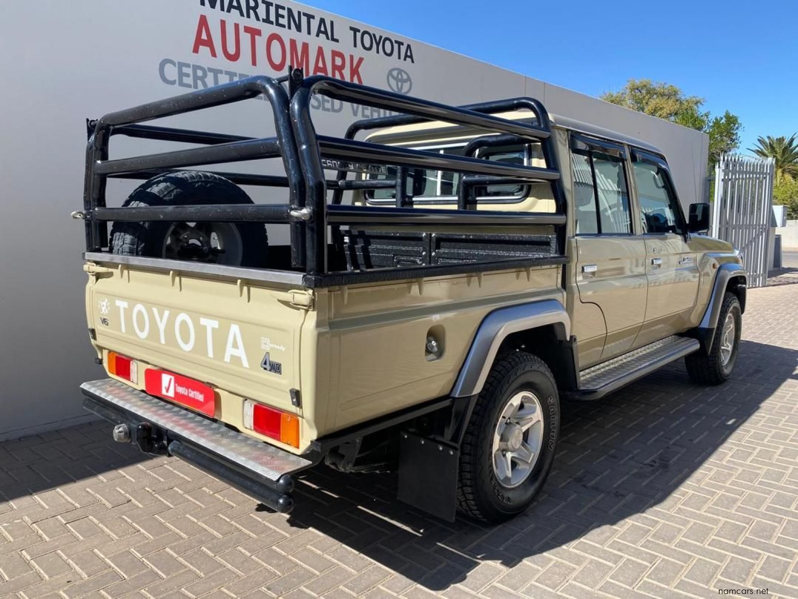 2022 Toyota Land Cruiser Pickup LC79 4.0 Petrol D/C for sale | 47 866 ...