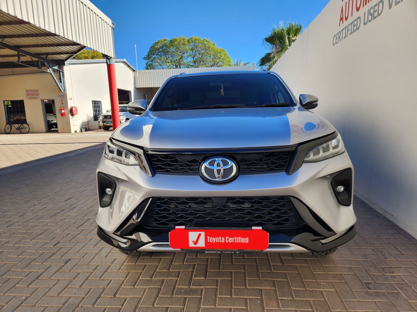 2023 Toyota Fortuner 2.8GD6 4x2 AT photo