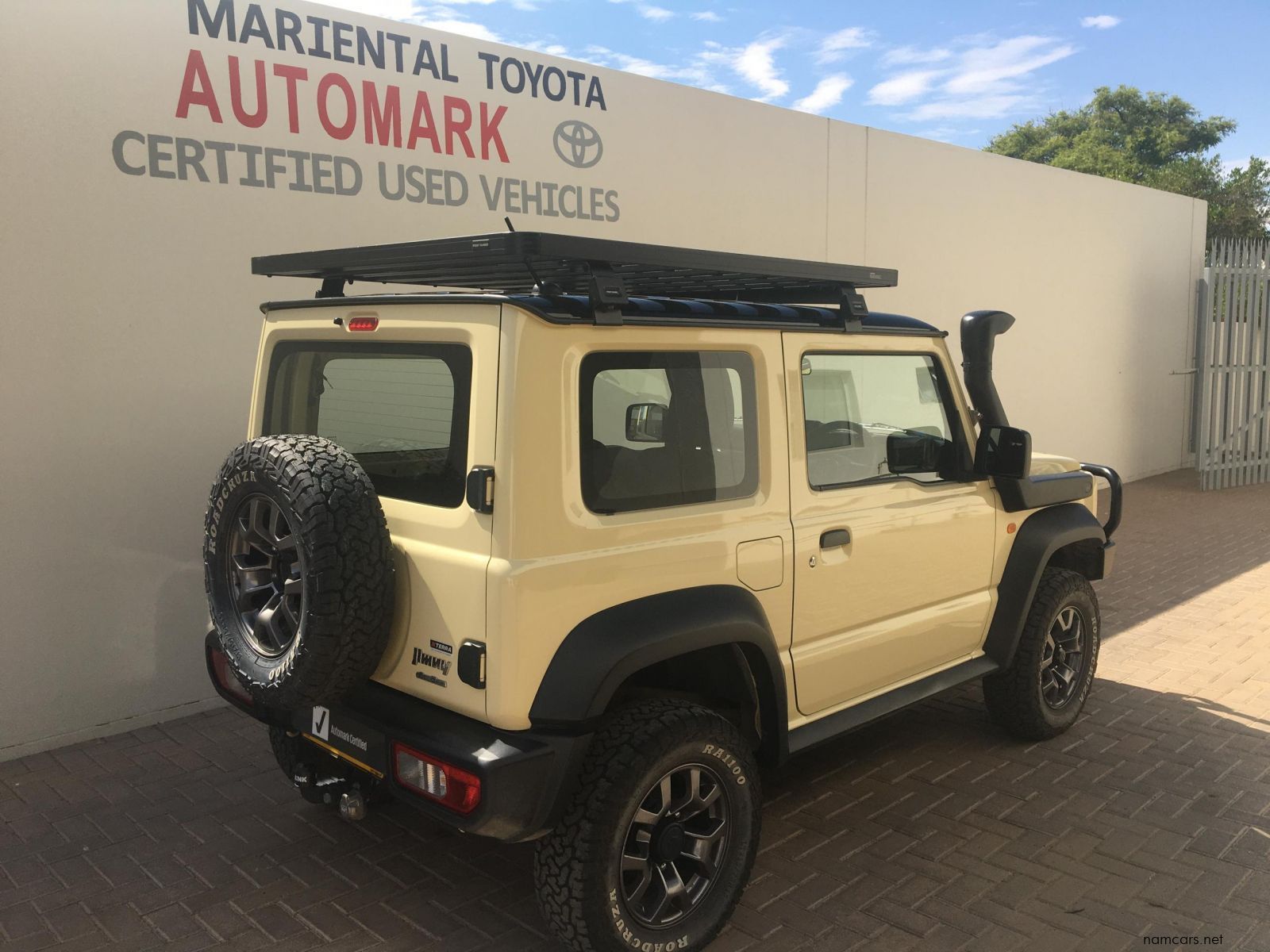 2022 Suzuki Jimny 1.5 GL 4x4 M/T photo