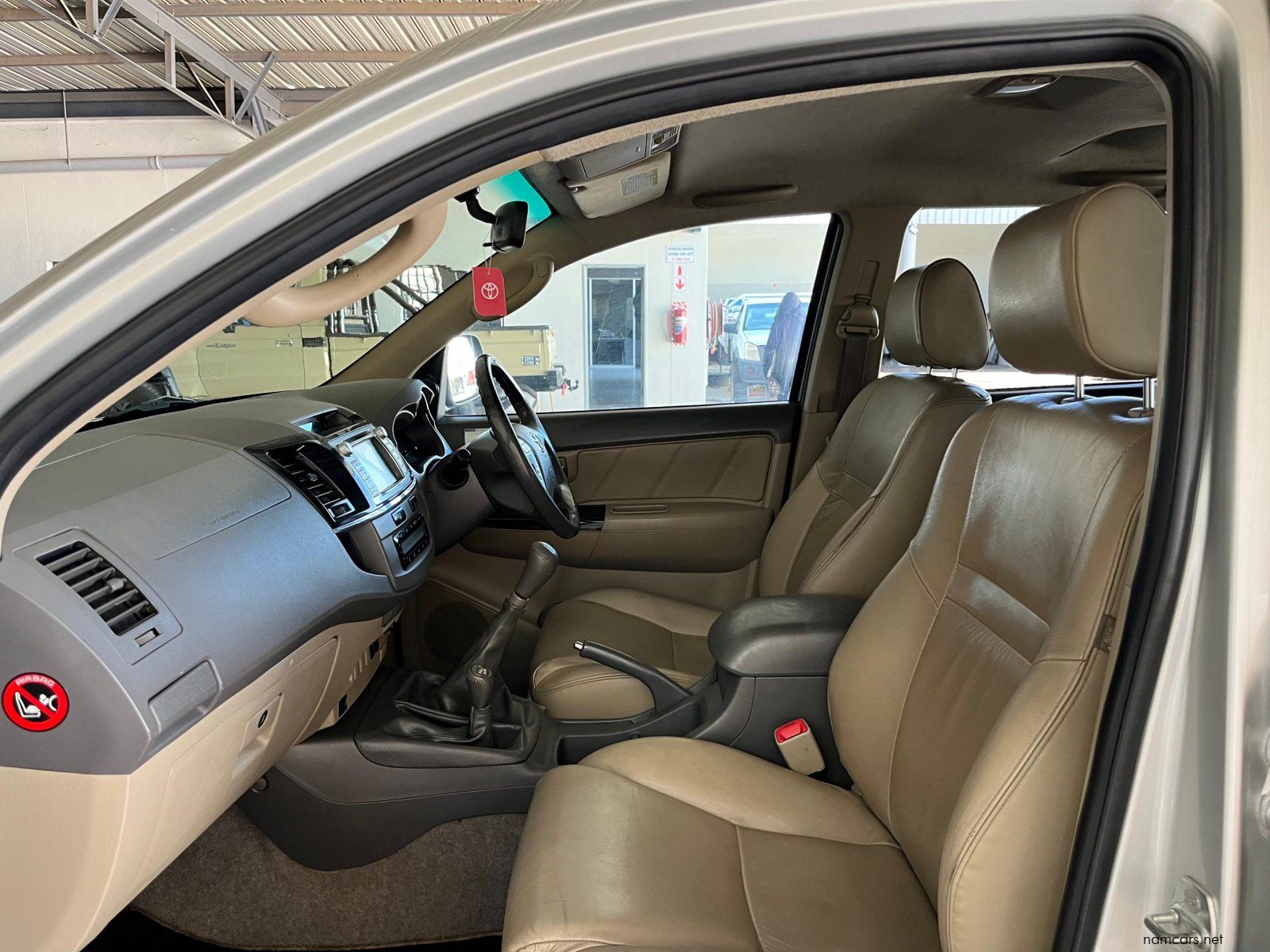 2012 Toyota Fortuner 3.0D-4D 4x4 5MT photo