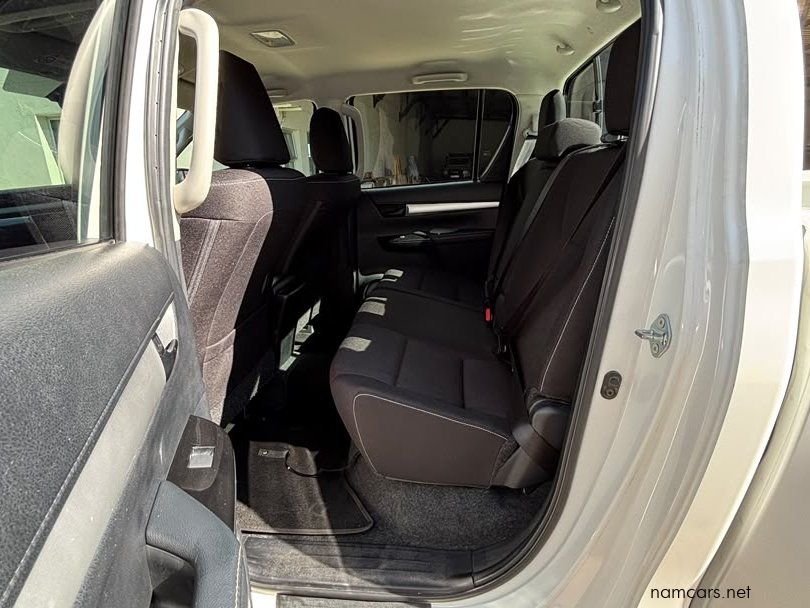 2022 Toyota Toyota Hilux Double Cab 2.4GD6 RB RAI MT photo