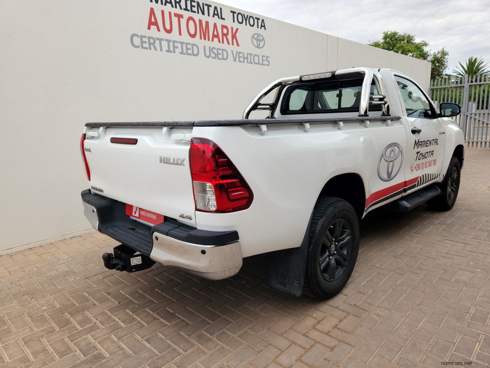 2025 Toyota Hilux 2.4GD6 4x4 Raider MT photo