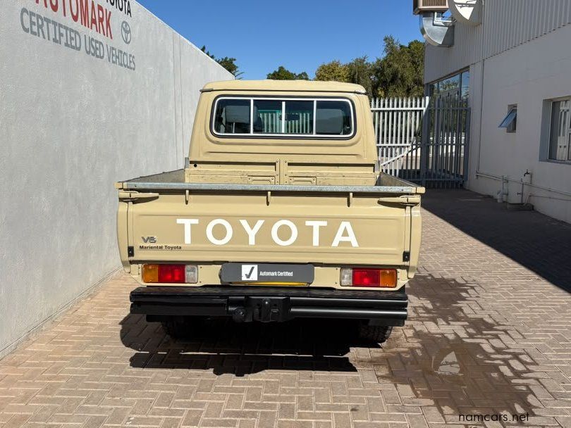 2022 Toyota Land Cruiser Pickup LC79 4.0 Petrol D/C photo