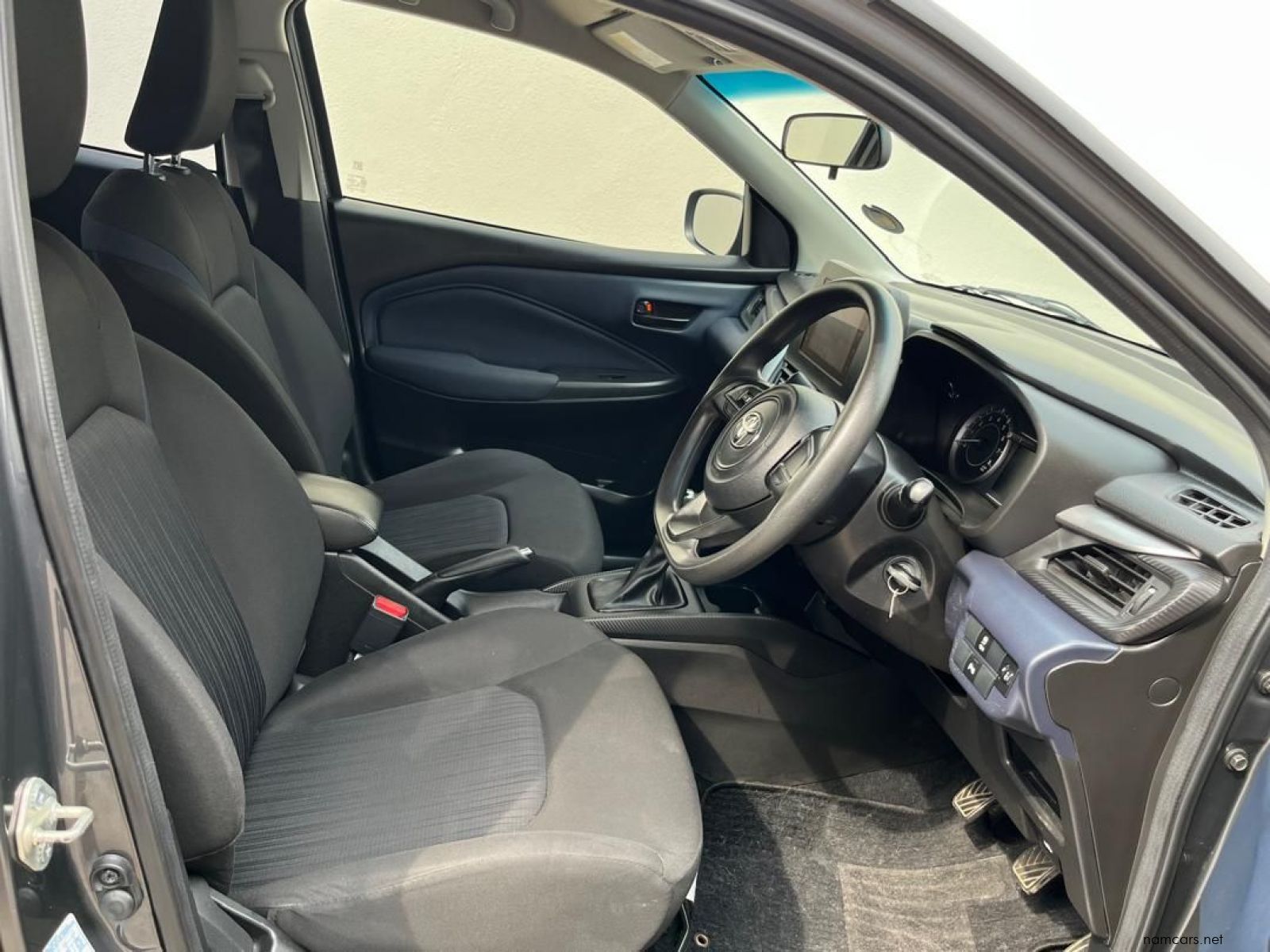 2023 Toyota Starlet 1.5L Xi MT photo