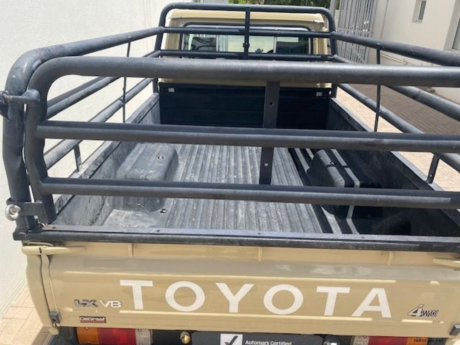 2015 Toyota LAND CRUISER 2015 4.5 V 8 photo