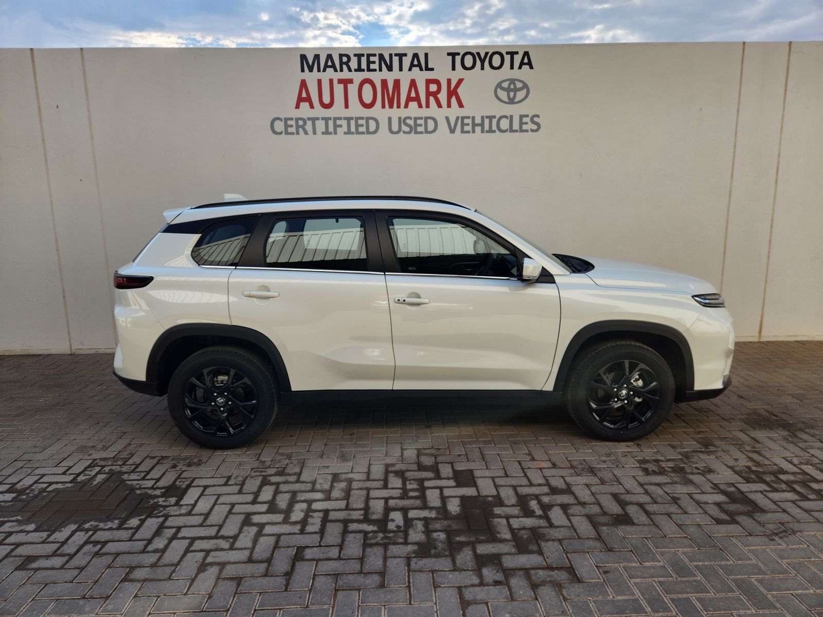 2026 Toyota Urban Cruiser 1.5 XR AT photo