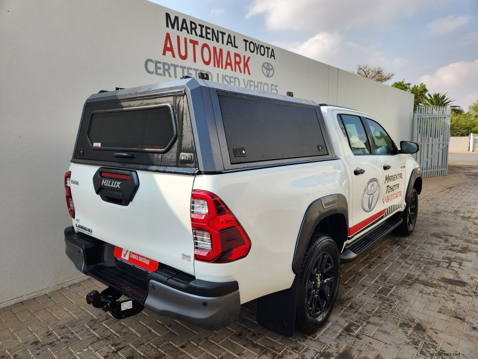 2025 Toyota Hilux DC 2.8GD6 4x2 Legend Automatic photo