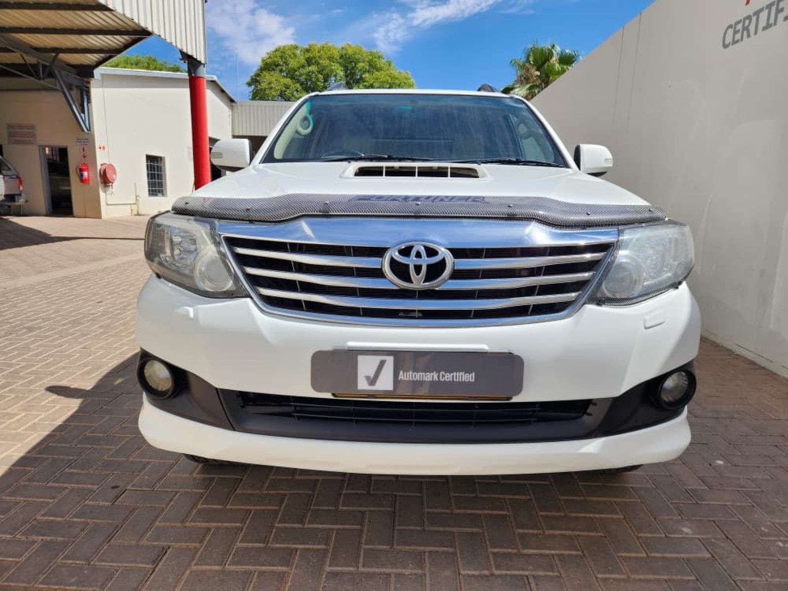 2013 Toyota Fortuner 3.0 D-4D 4X4 photo