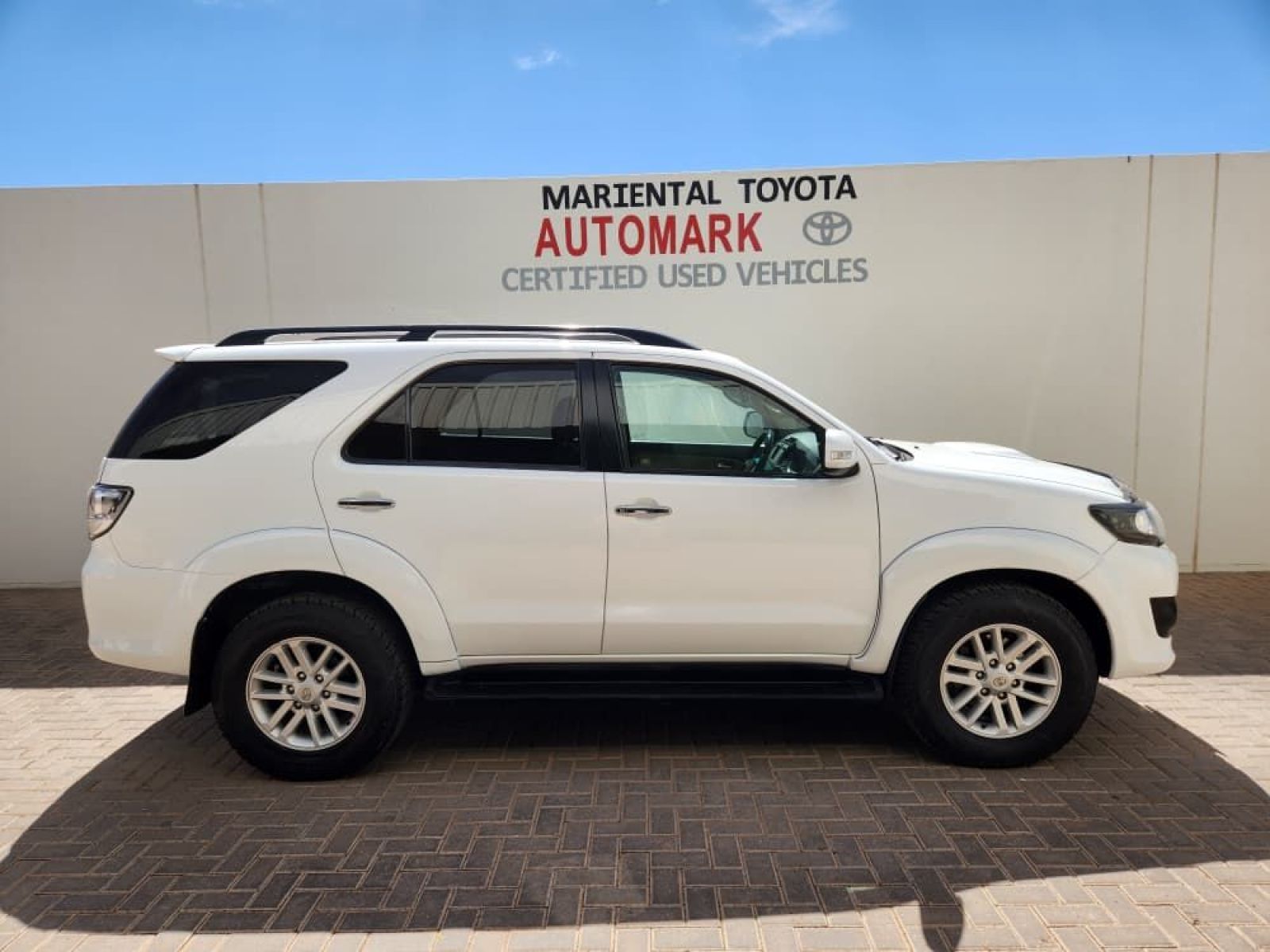 2013 Toyota Fortuner 3.0 D-4D 4X4 photo