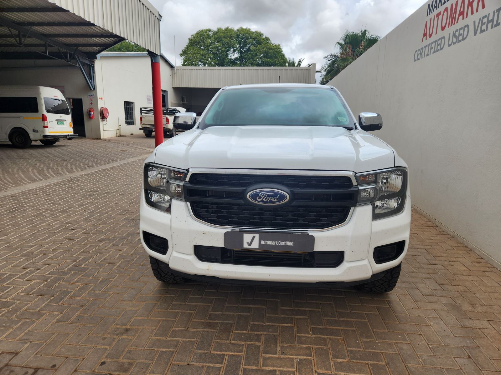 2023 Ford Ranger DC 2.0 XL 4x4 MT photo