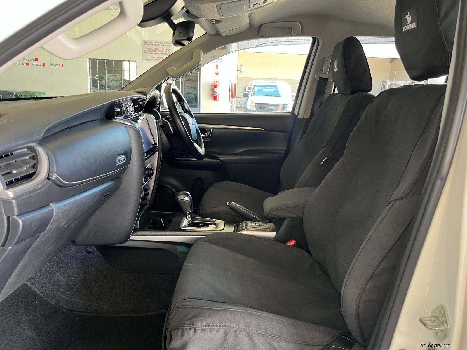 2020 Toyota Fortuner 2.8GD6 VX 4x4 AT photo