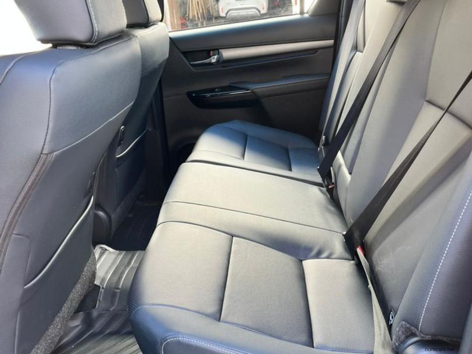 2026 Toyota Toyota Hilux Double Cab 2.8GD6 4x2 Legend 55 AT photo