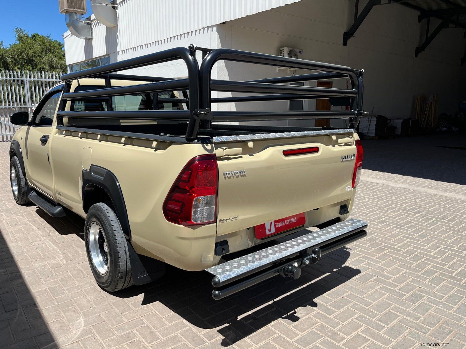 2025 Toyota Hilux Single Cab SC 2.0 VVTi S A/C 5MT photo