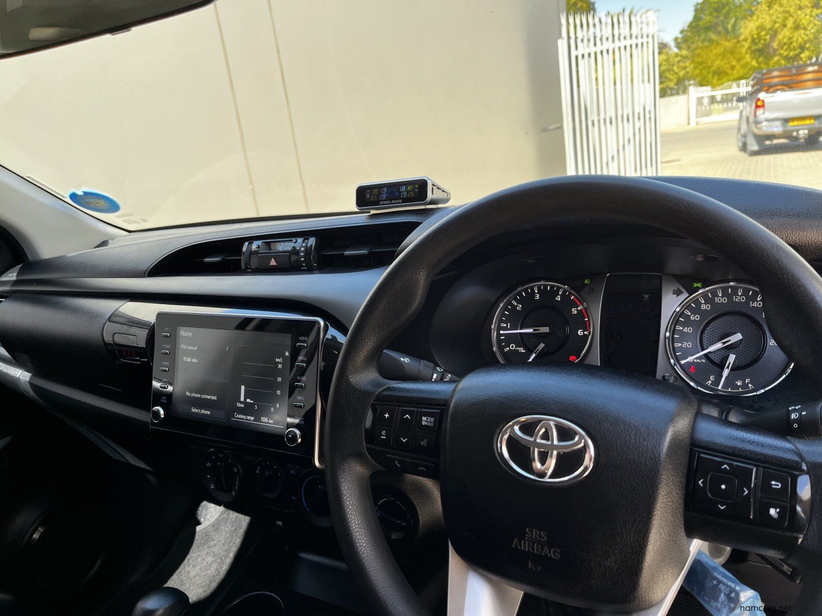 2023 Toyota HILUX DC 2.4 4X4 AT RAIDER-X (LTD EDITION) photo