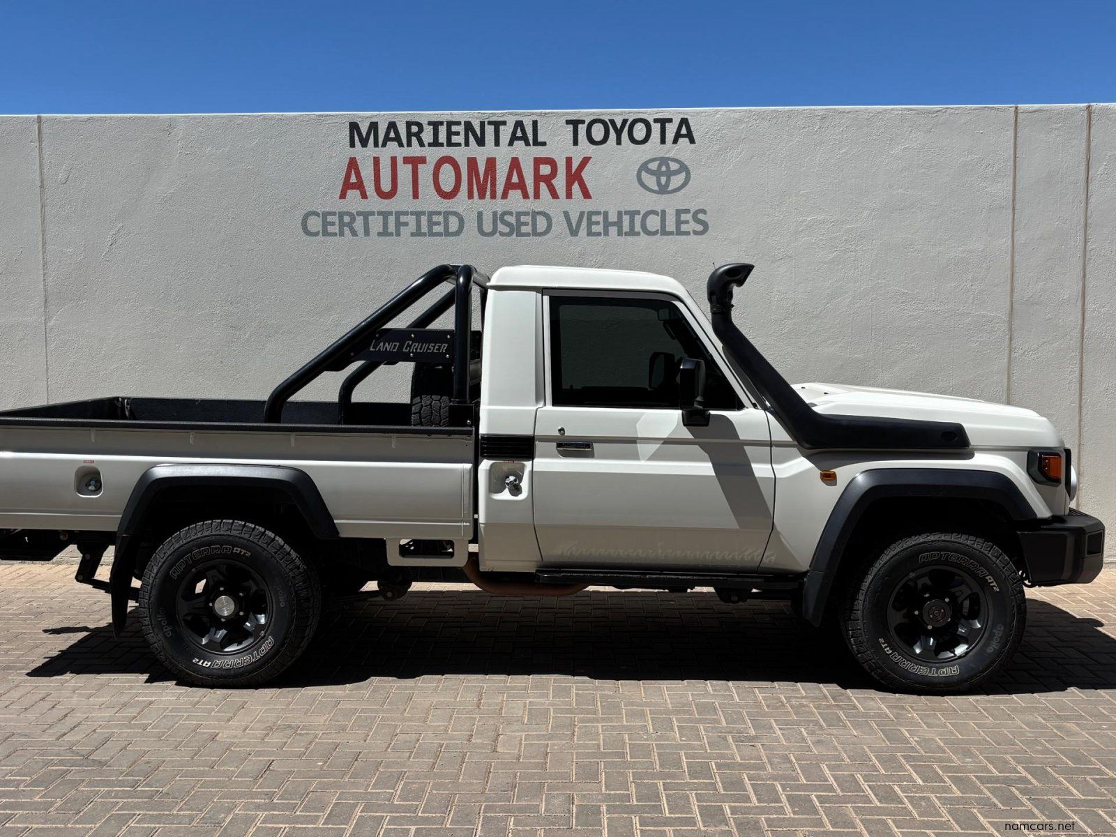 2024 Toyota Land Cruiser Pickup LC79 2.8 GD-6 S/C AT photo