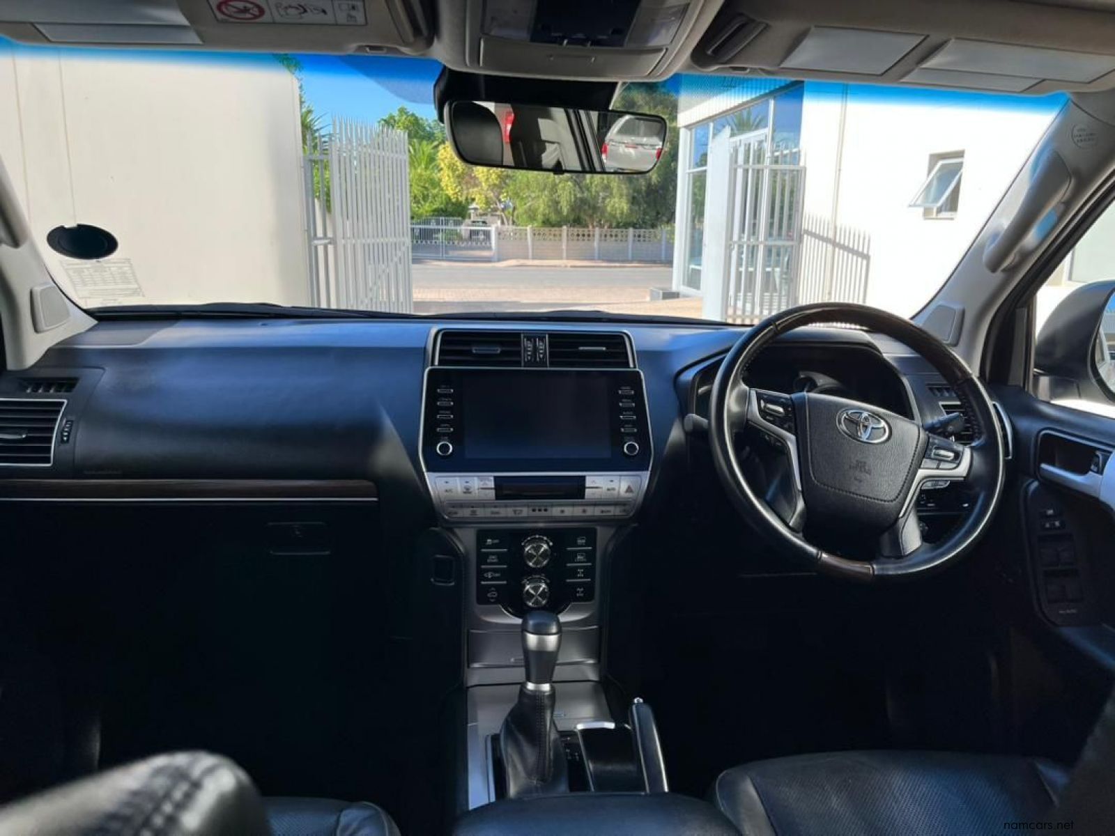 2022 Toyota Land Cruiser Prado 2.8GD VX-L photo