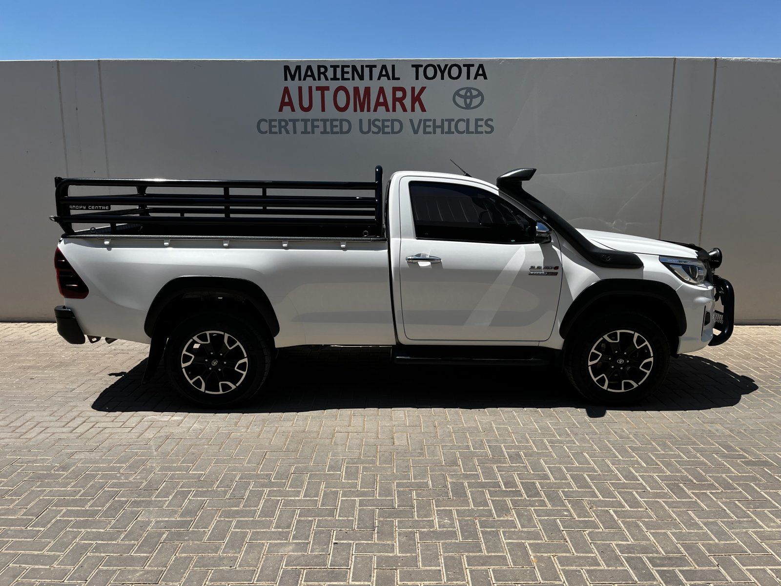 2019 Toyota HILUX SC 2.8 4X4 M/T LEGEND 50 photo