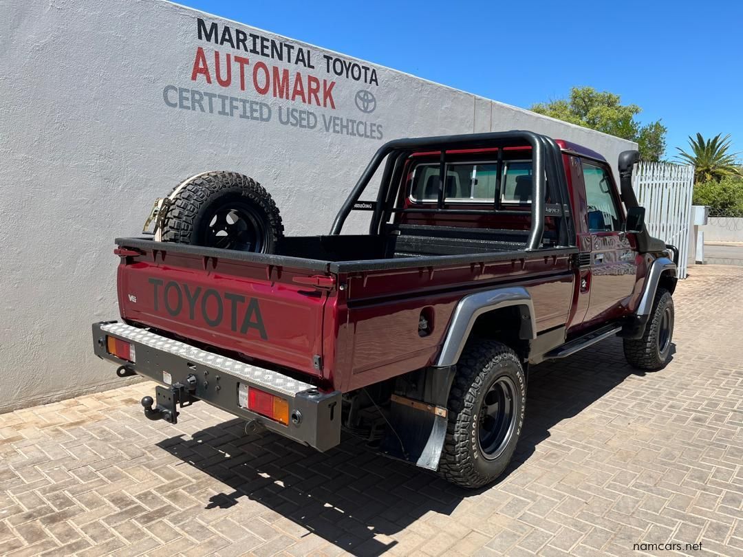 2016 Toyota Land Cruiser SC 4.0 V6 Petrol photo