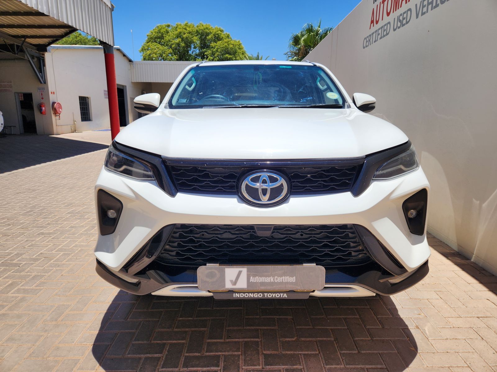 2023 Toyota Fortuner 2.4GD6 4x4 AT photo