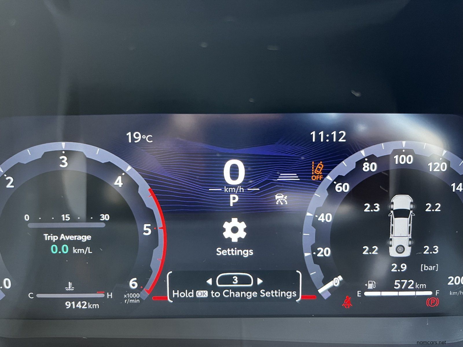 2026 Toyota HILUX DC LEGEND AT RB photo