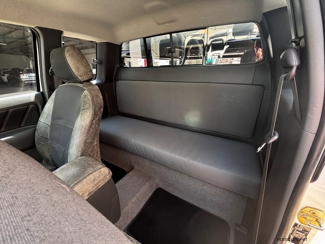 2013 Toyota Hilux Extra Cab XC 3.0 D-4D 4X4 DAKAR photo