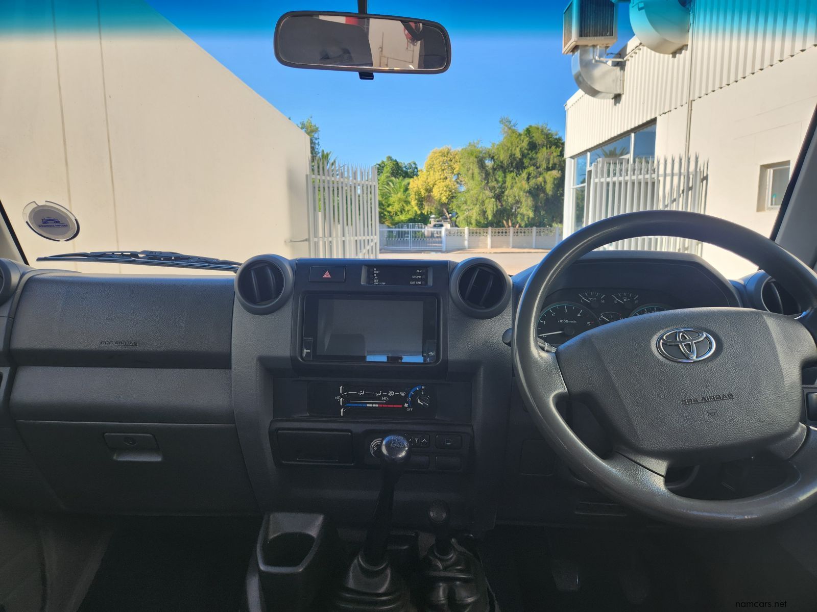 2020 Toyota Land Cruiser SW 4.5 V8 Diesel photo