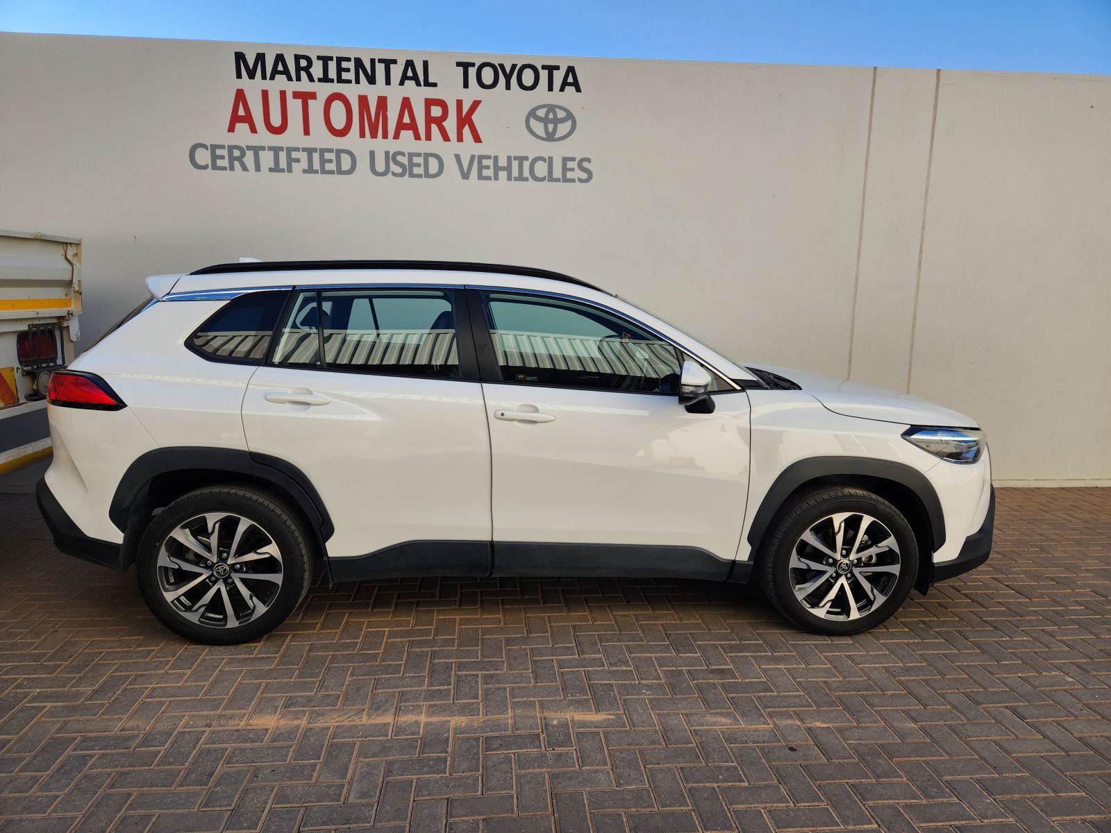 2023 Toyota Corolla Cross 1.8 XR CVT photo