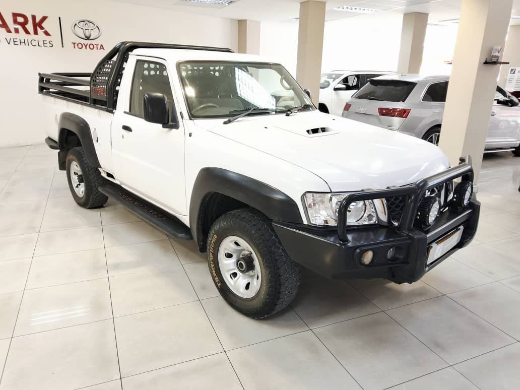 2018 Nissan Patrol 3.0 Tdi 4x4 P/u S/c photo