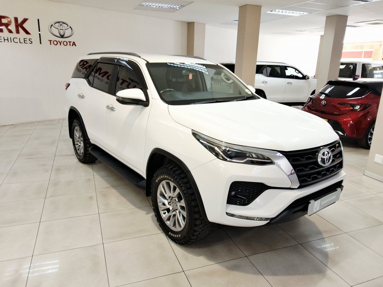 2021 Toyota Fortuner 2.8 Gd6 R/B A/T. photo