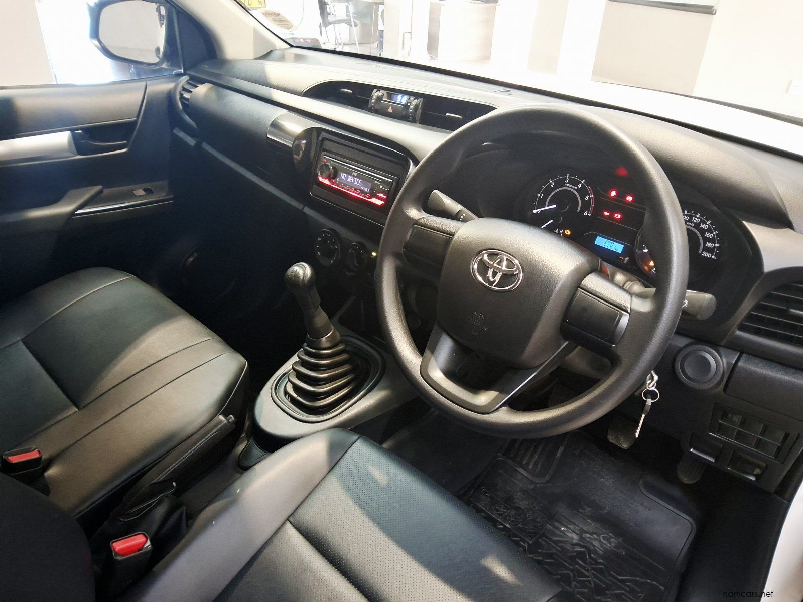 2026 Toyota HILUX 2.4 GD S A/C P/U S/C. photo