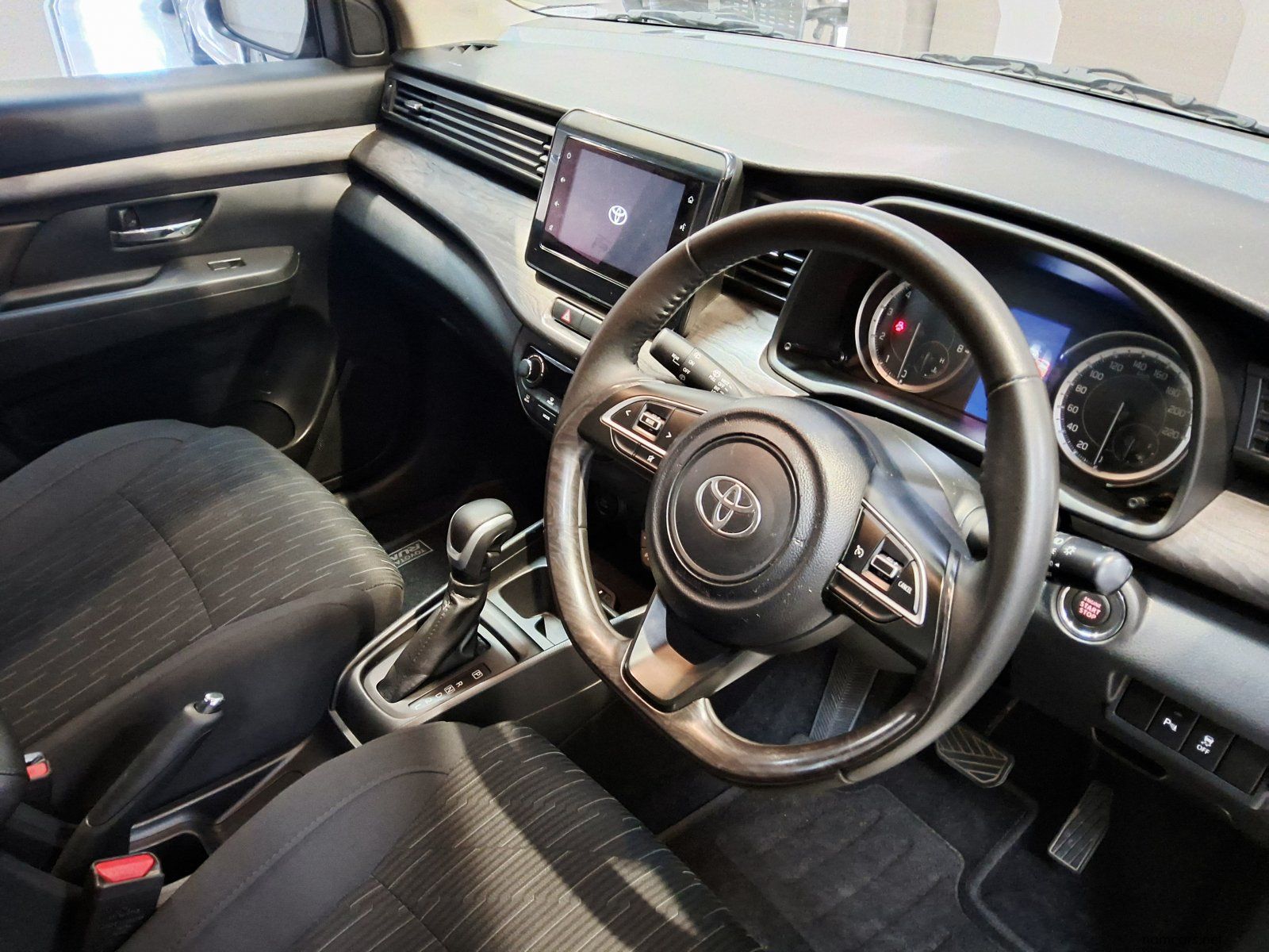 2025 Toyota Rumion 1.5 Tx A/t. photo