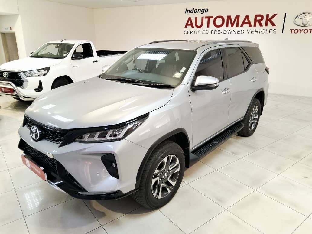 2023 Toyota Fortuner 2.8gd-6 4x4 A/t photo