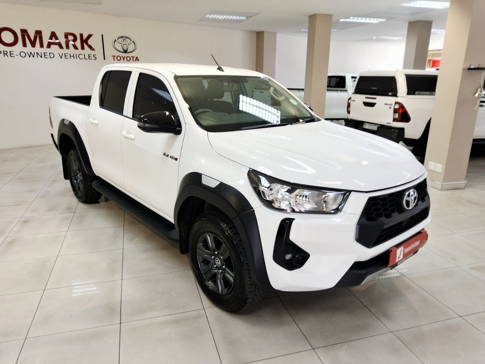 2026 Toyota HILUX 2.4GD6 4X4 P/U D/C M/T. photo