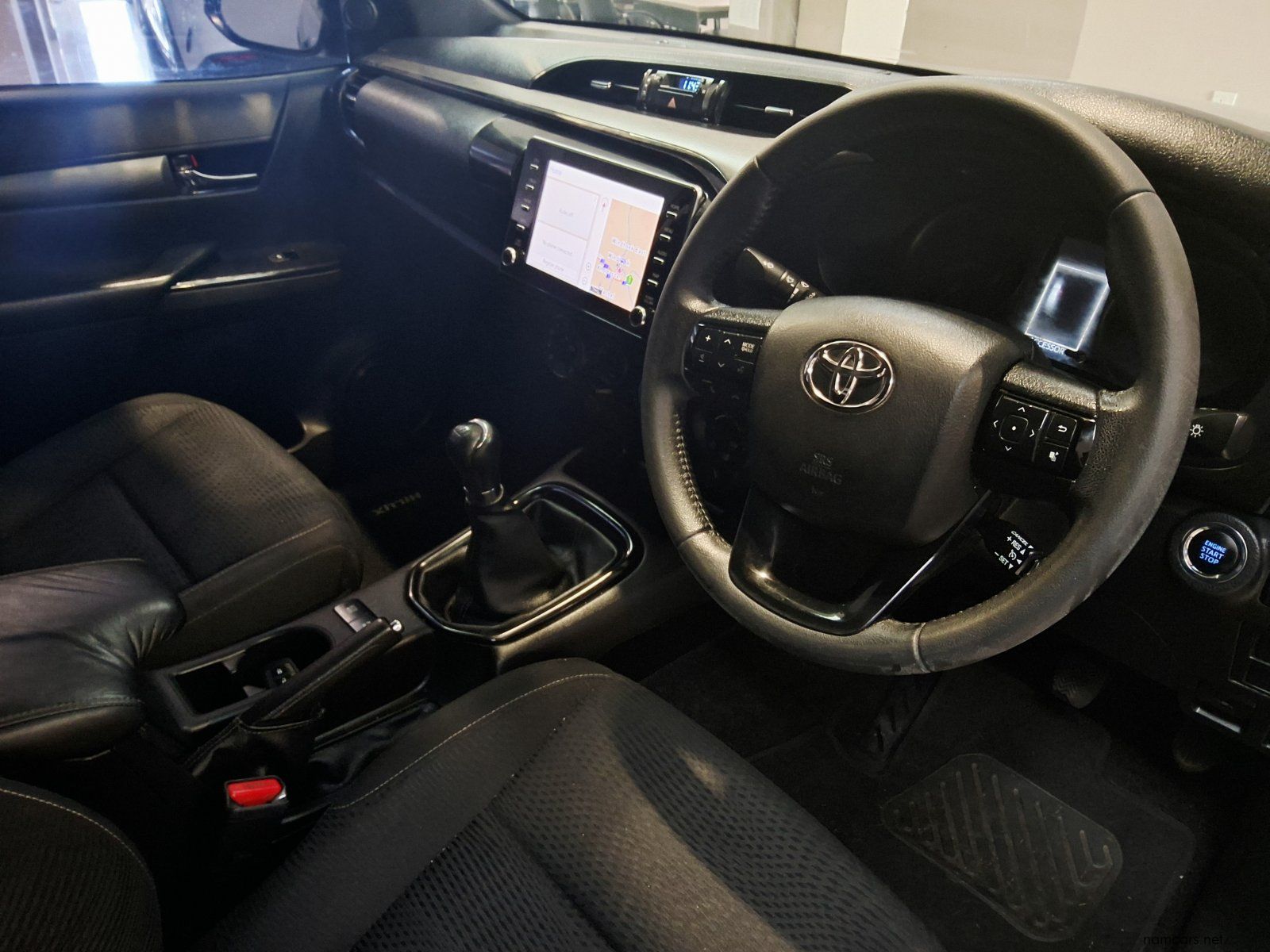 2021 Toyota HILUX 2.8 GD6 RB LEGEND 4X4 P/U EX/CAB photo