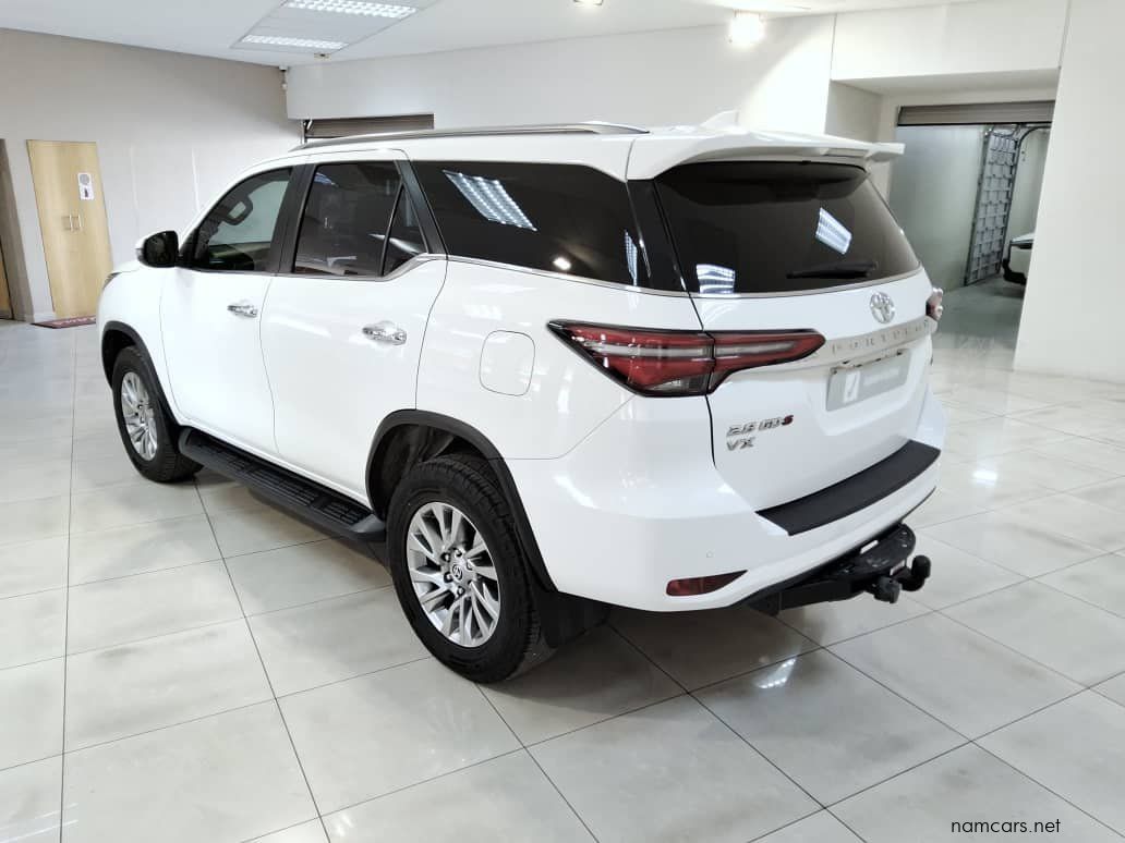 2021 Toyota Fortuner 2.8 Gd-6 4x4 Vx A/t photo
