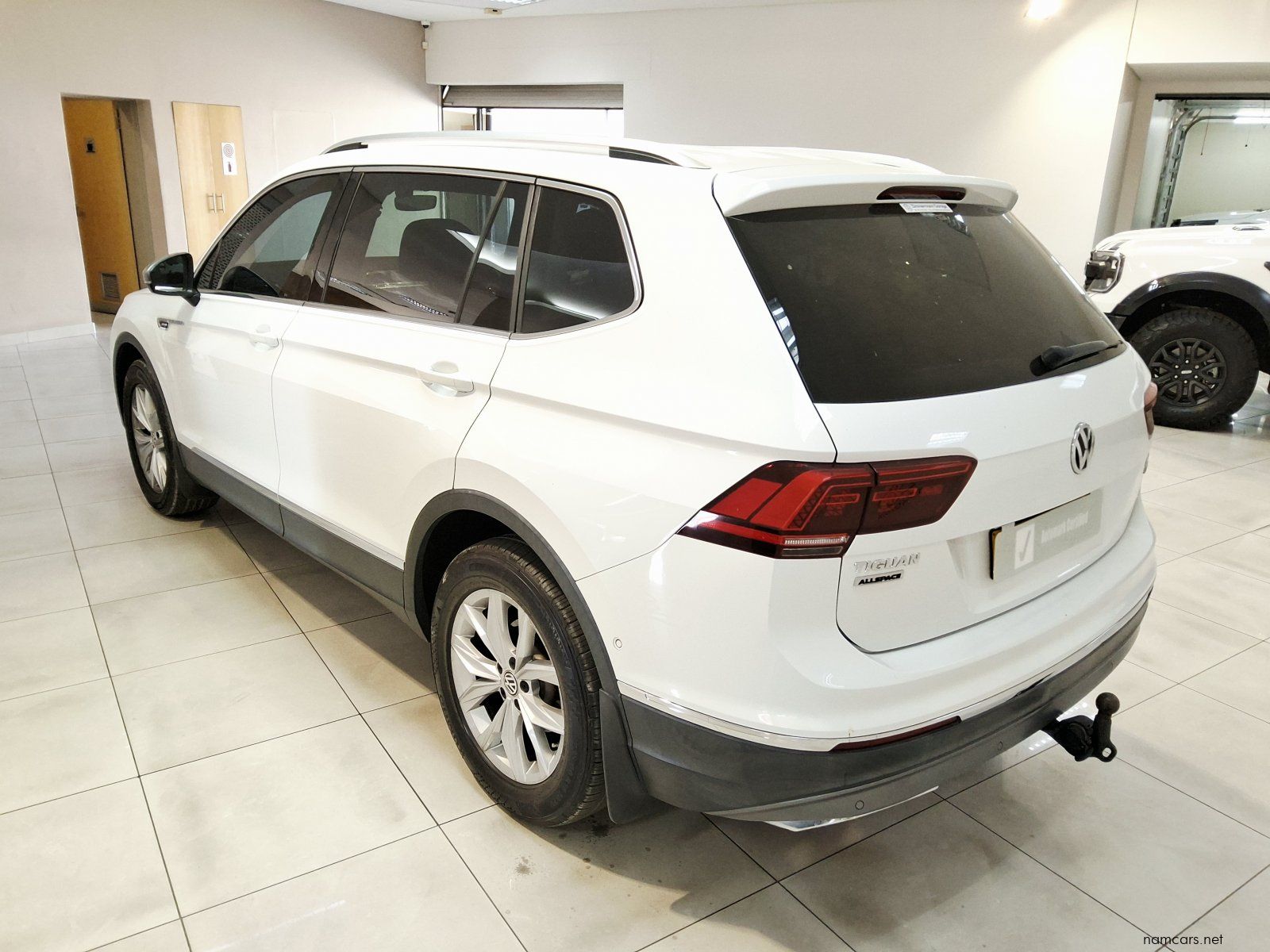 2018 Volkswagen Tiguan Allspace 2.0 Tsi H/Line 4Mot Dsg. photo