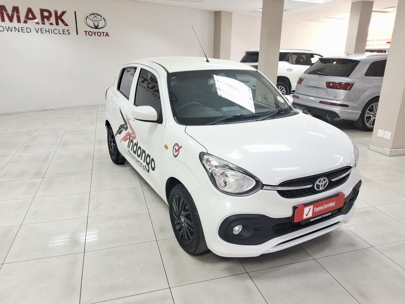 2025 Toyota Vitz 1.0 XR photo