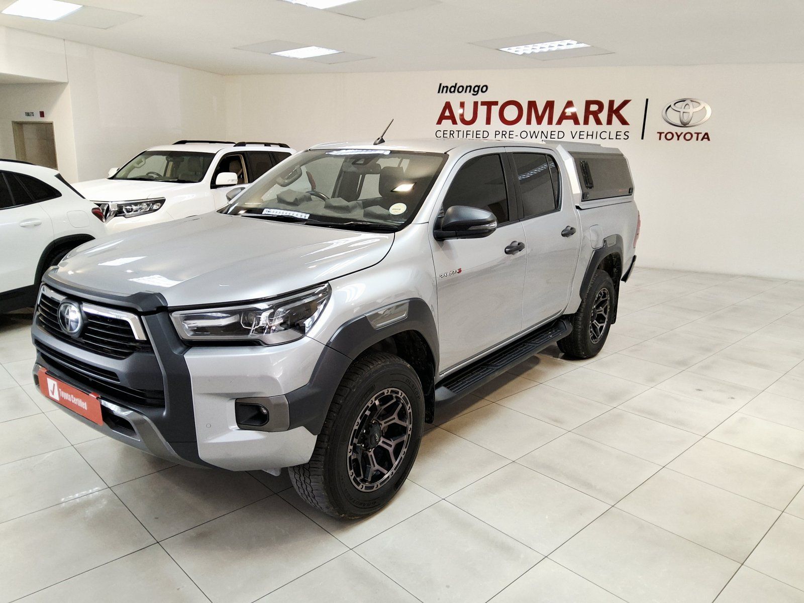 2024 Toyota Hilux 2.8 GD-6 RB LEGEND 4x4 A/T P/U D/C photo