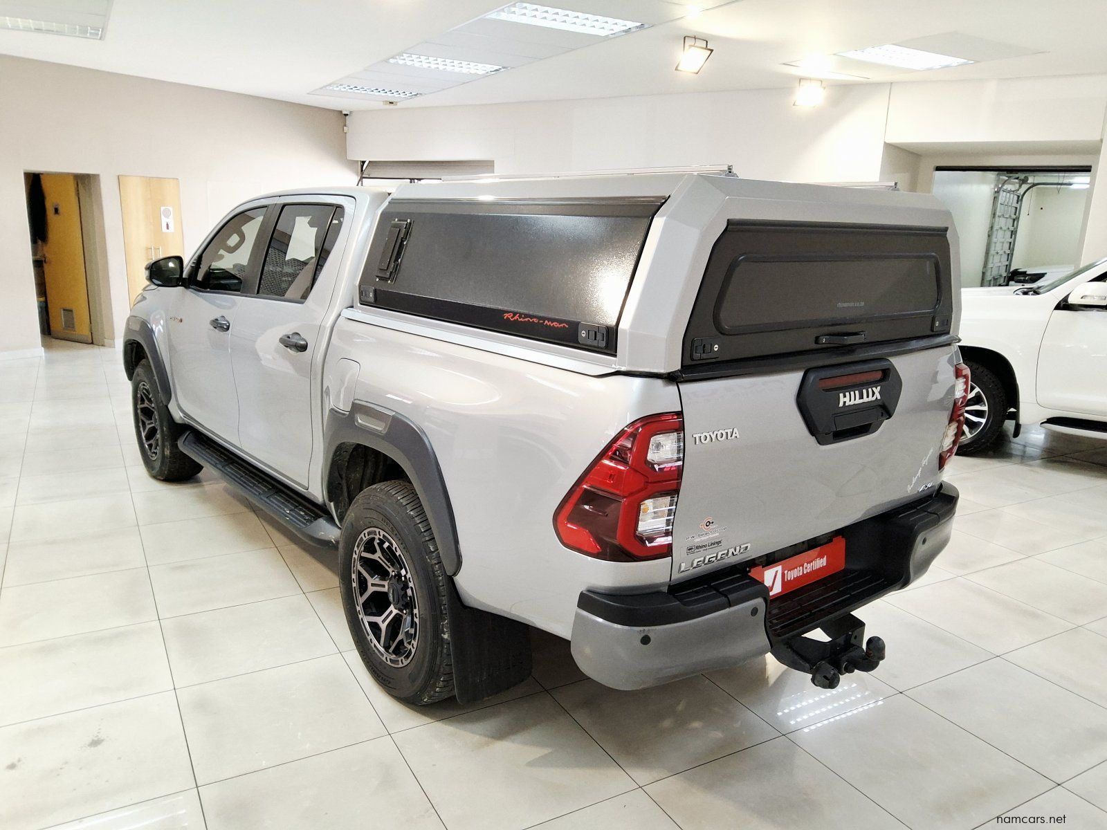 2024 Toyota Hilux 2.8 GD-6 RB LEGEND 4x4 A/T P/U D/C photo