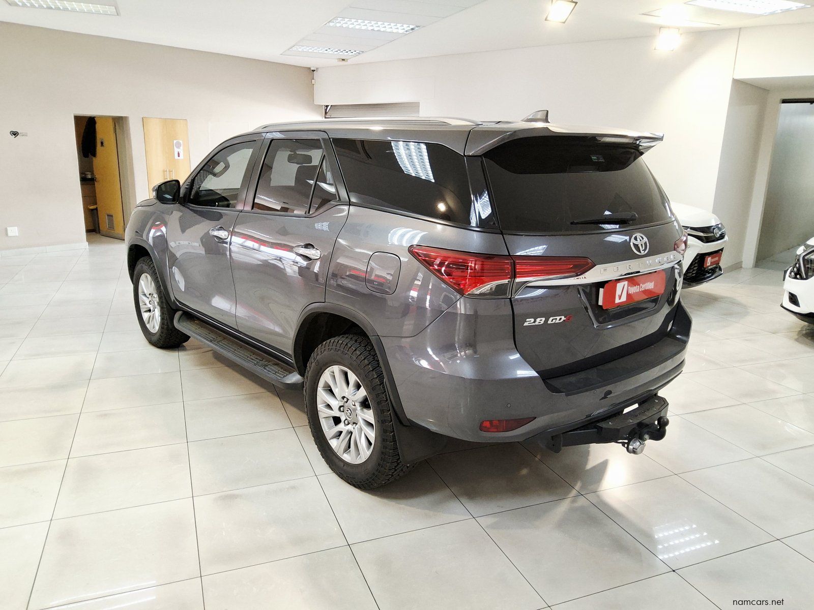 2022 Toyota FORTUNER 2.8GD6 RB A/T. photo