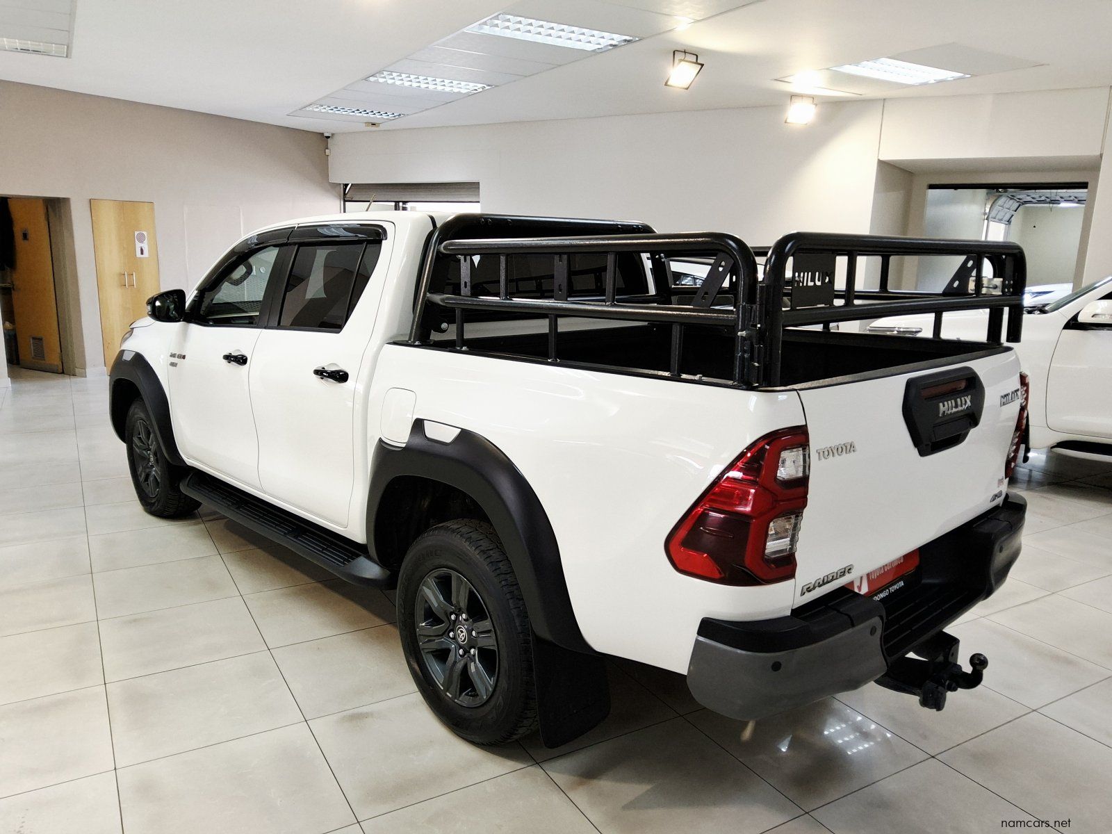 2025 Toyota Hilux 2.8Gd6 RB Raider 4x4 A/t P/u D/c (mhev) photo