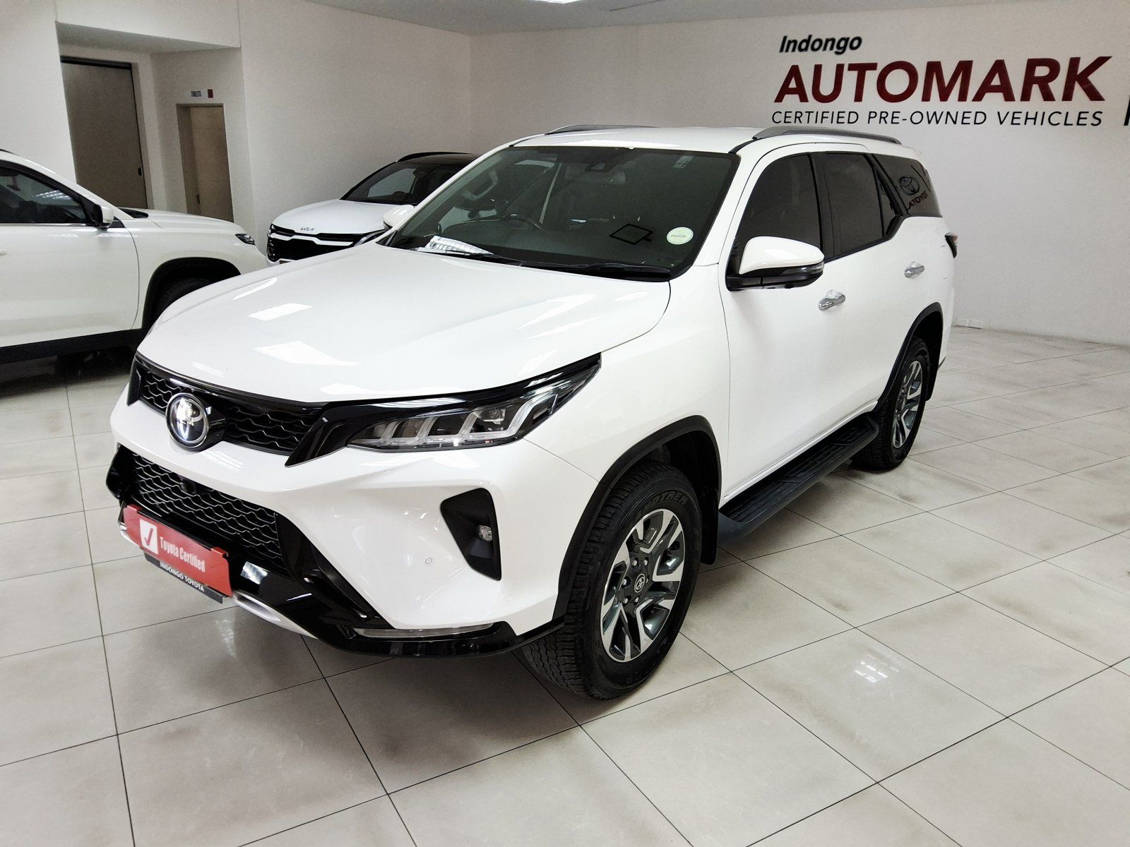 2025 Toyota FORTUNER 2.8GD6 4X4 VX A/T photo