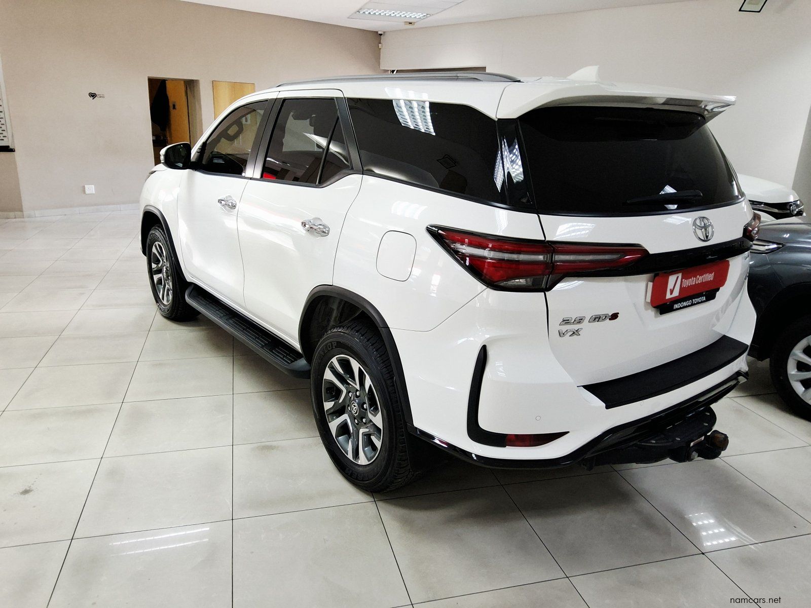 2025 Toyota FORTUNER 2.8GD6 4X4 VX A/T photo