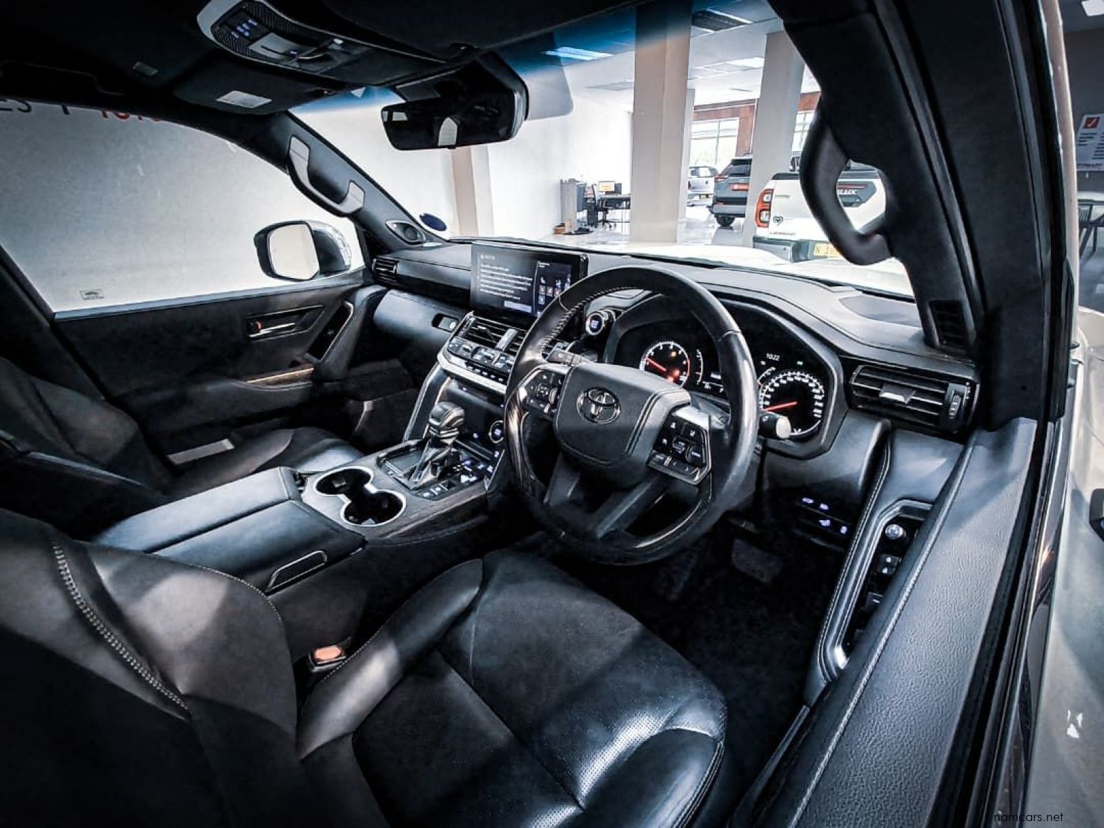 2024 Toyota Landcruiser 300 V6 3.5t Zx photo