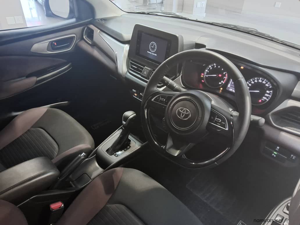 2025 Toyota Starlet Cross 1.5xs A/t photo